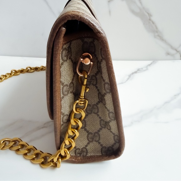 Gucci GG Sherry line clutch as crossbody - Picture 14 of 16